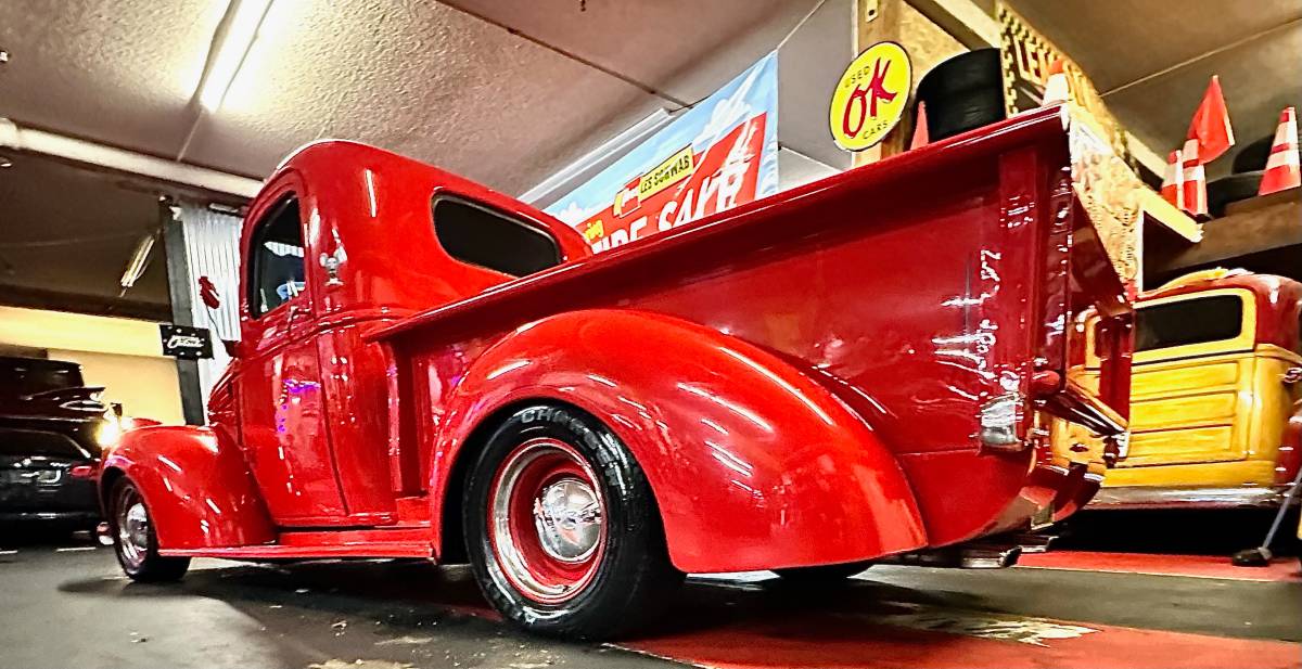 Chevrolet-pickup-1946-12