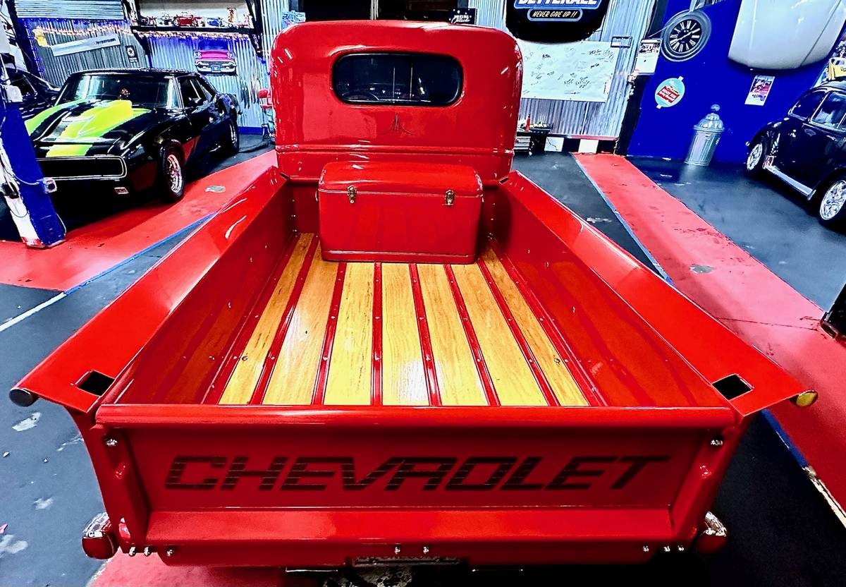 Chevrolet-pickup-1946-13