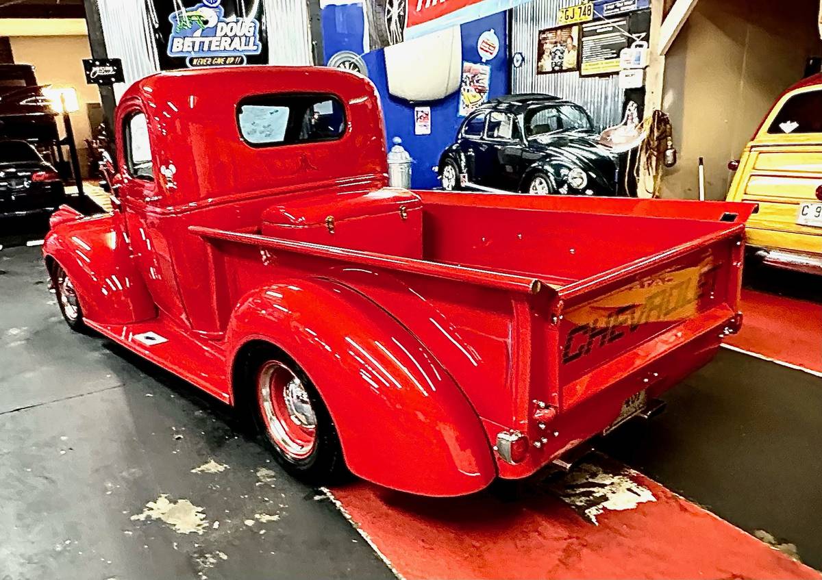Chevrolet-pickup-1946-8