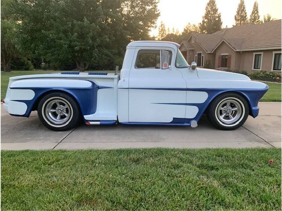 Chevrolet-pickup-1956-1