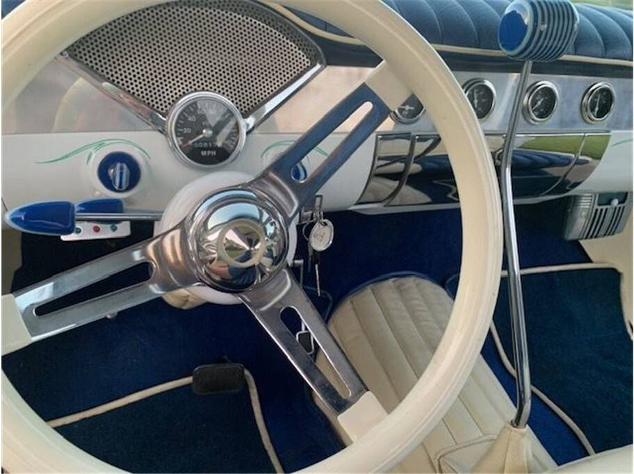 Chevrolet-pickup-1956-10