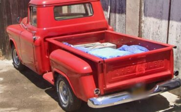 Chevrolet-pickup-3200-1957-red-1