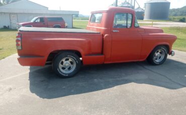 Chevrolet-pickup-truck-1957-1