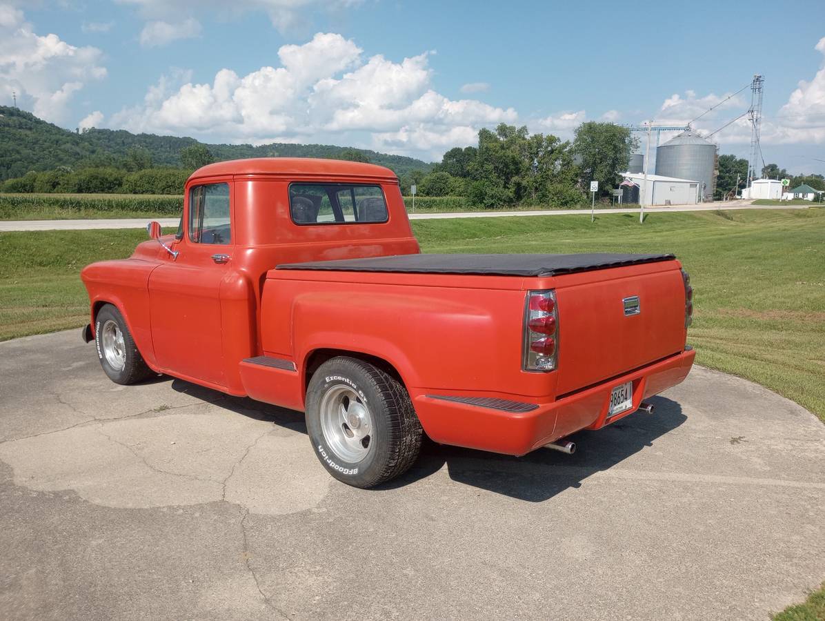 Chevrolet-pickup-truck-1957-8