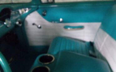 Chevrolet-post-2-door-coupe-1956-custom-6