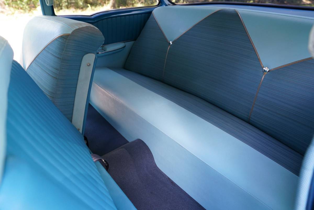 Chevrolet-post-2q0-1956-blue-2