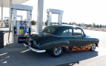 Chevrolet-prosedan-1949-green