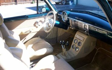 Chevrolet-prosedan-1949-green-6