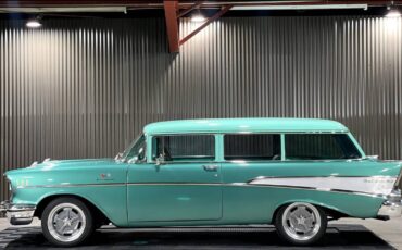Chevrolet-restomod-1957-green