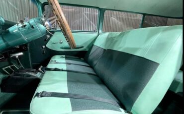 Chevrolet-restomod-1957-green-5