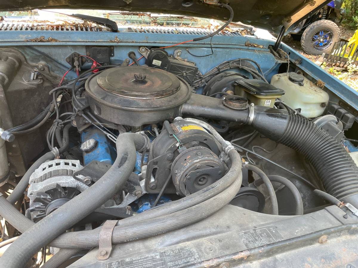 Chevrolet-s-10-blazer-1986-blue-2