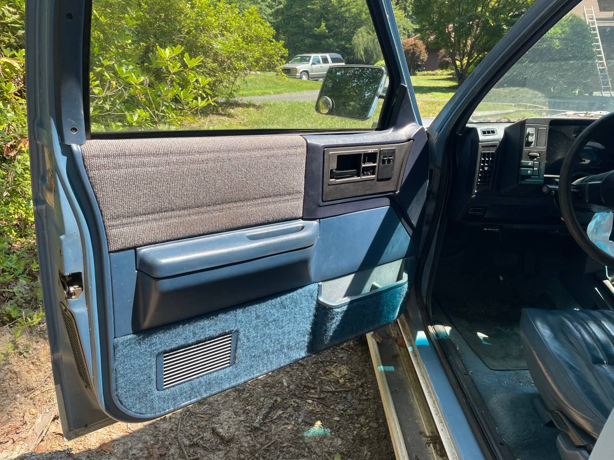 Chevrolet-s-10-blazer-1986-blue-5