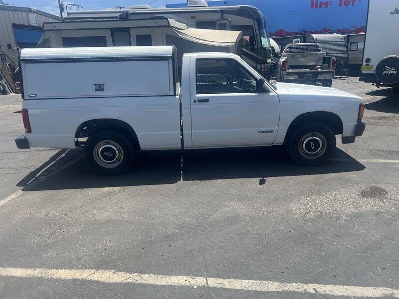 Chevrolet-s-10-el-1992-white-1