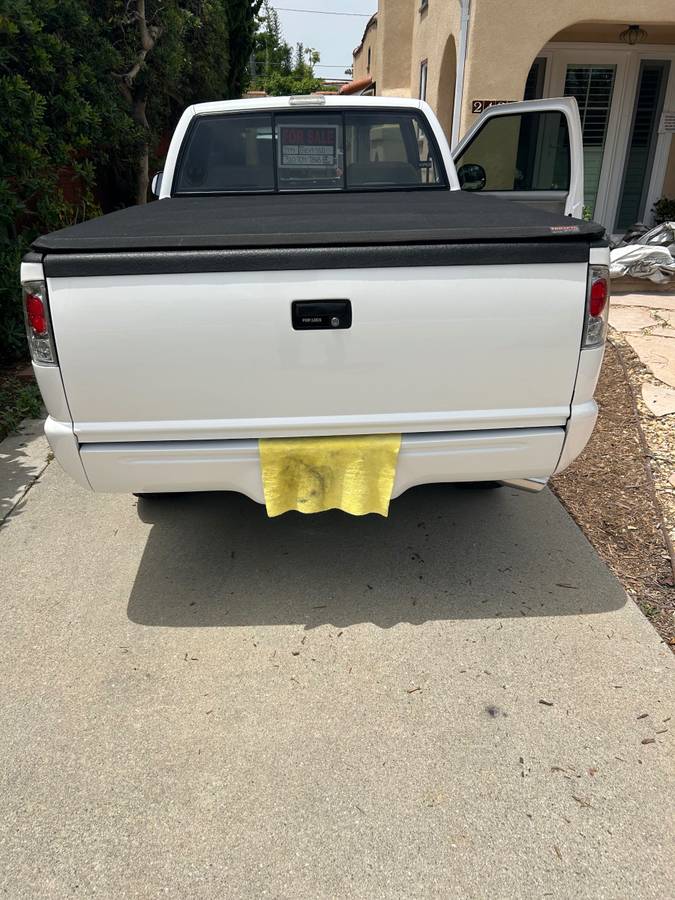 Chevrolet-s-10-pick-up-1994-white-12