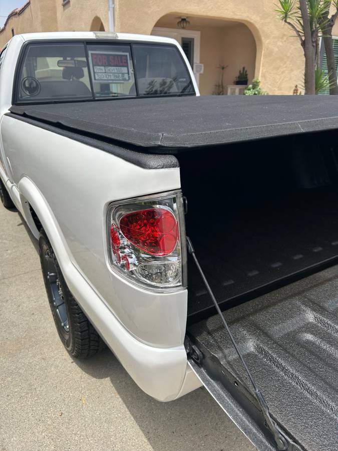 Chevrolet-s-10-pick-up-1994-white-3