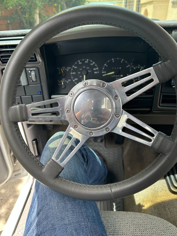 Chevrolet-s-10-pick-up-1994-white-7