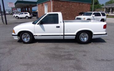 Chevrolet-s-10-pickup-12-ton-1994-white-1