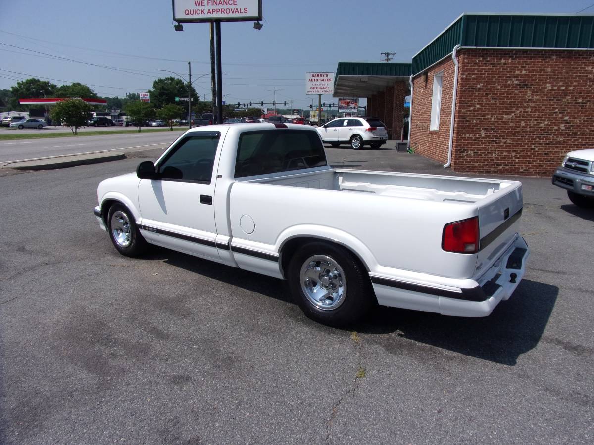 Chevrolet-s-10-pickup-12-ton-1994-white-2