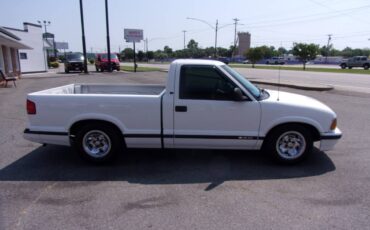 Chevrolet-s-10-pickup-12-ton-1994-white-5