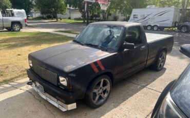 Chevrolet-s-10-pickup-12-ton-nominal-1988-custom