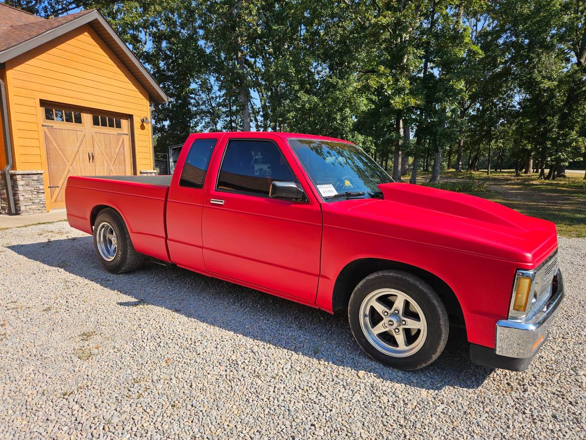 Chevrolet-s10-1984-16
