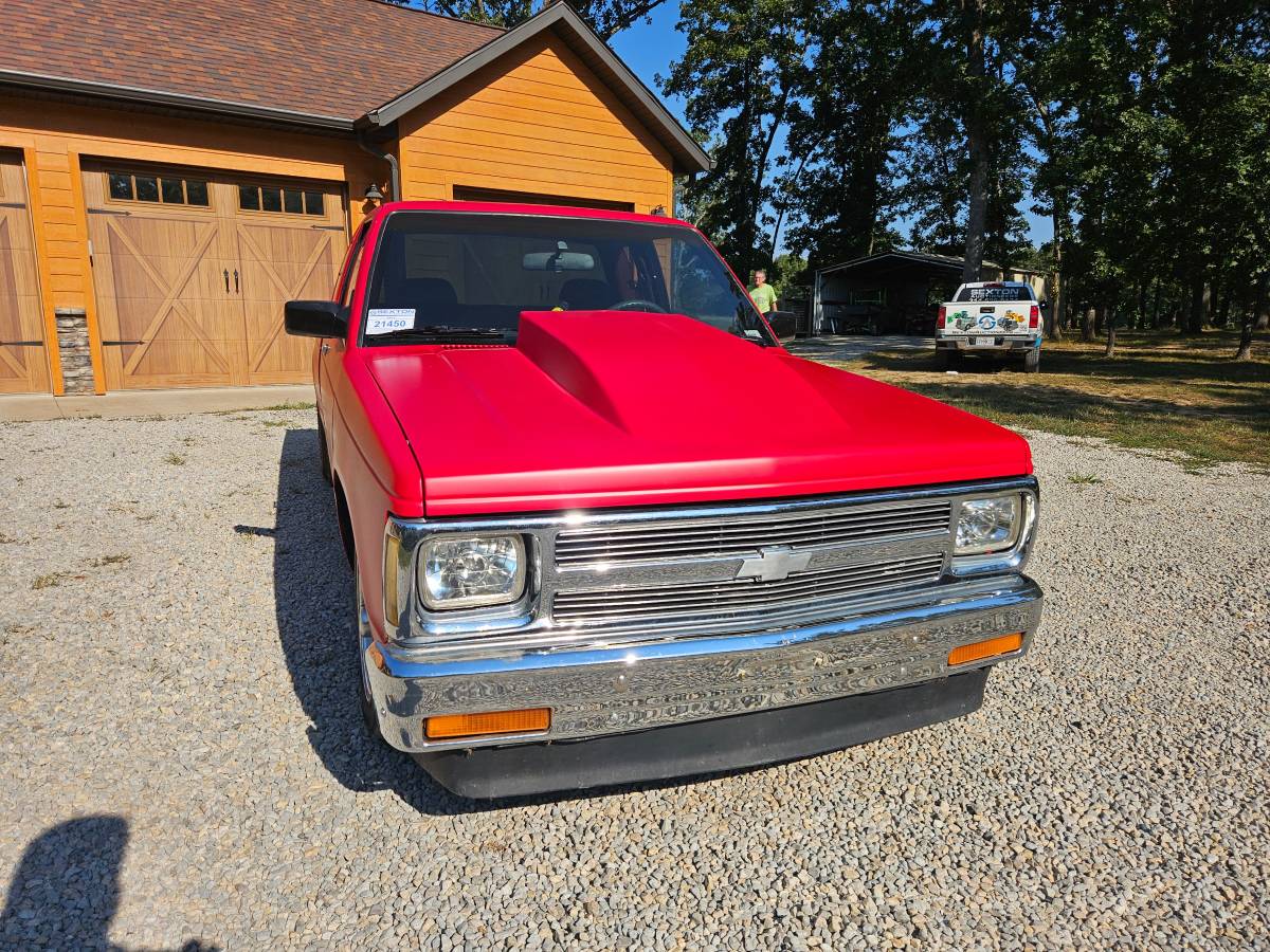 Chevrolet-s10-1984-19