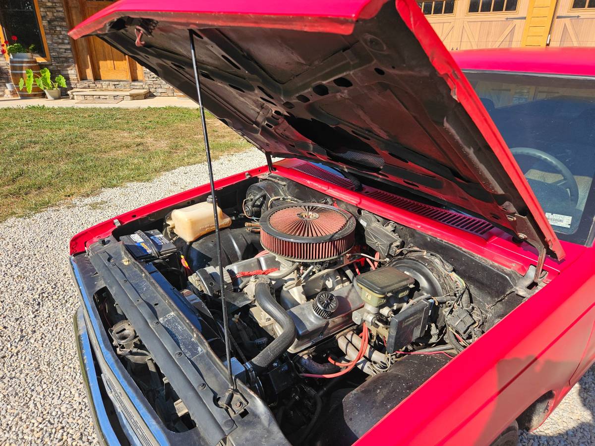 Chevrolet-s10-1984-21
