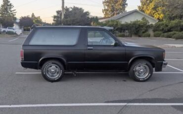 Chevrolet-s10-1989-3