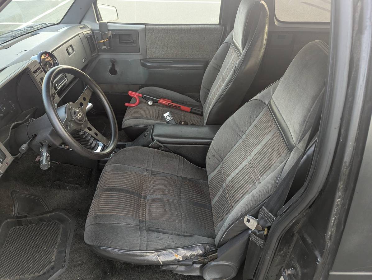 Chevrolet-s10-1989-5