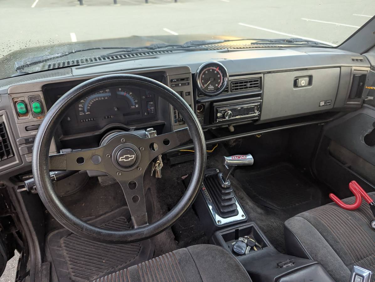 Chevrolet-s10-1989-6