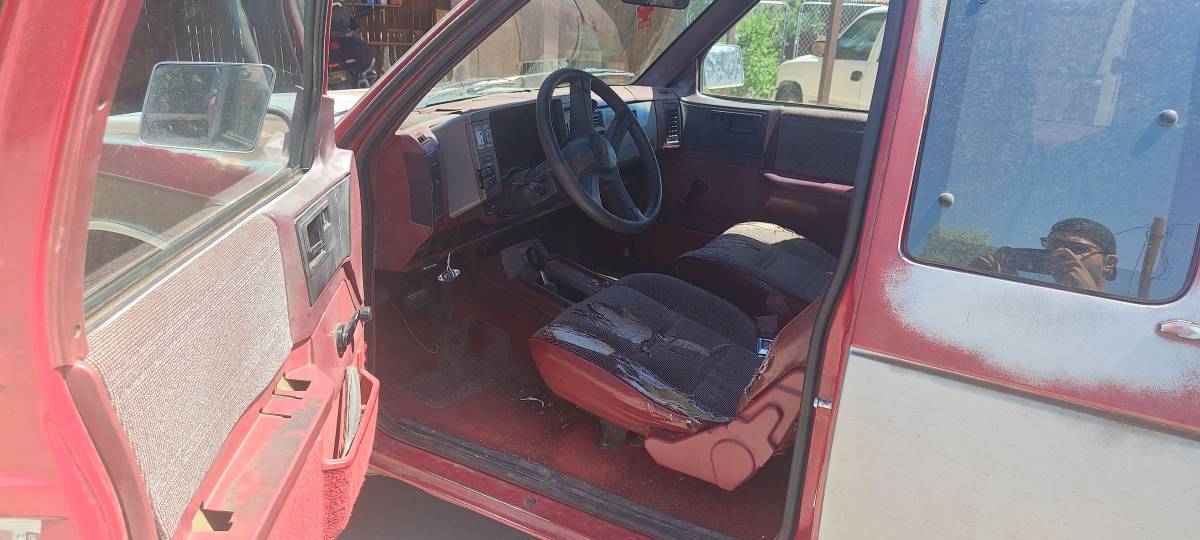 Chevrolet-s10-pickup-1986-red-4