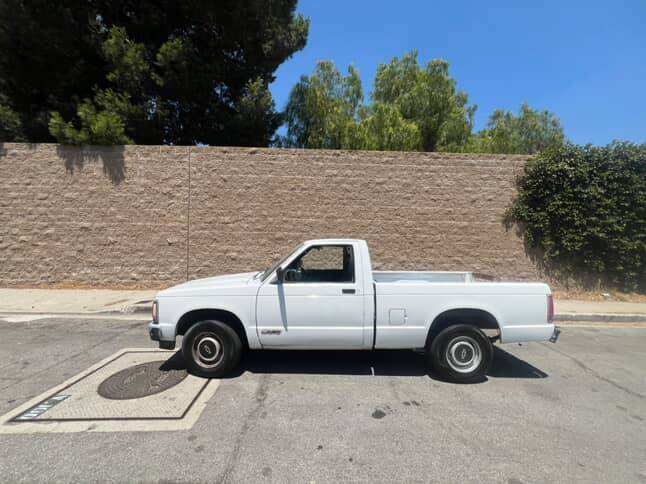 Chevrolet-s10-pickup-1991-12