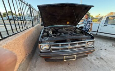 Chevrolet-s10-pickup-1993-black-3