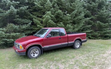 Chevrolet-s10-pickup-1994-red