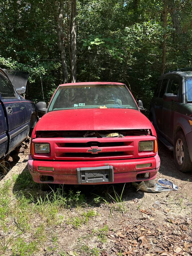 Chevrolet-s10-ss-pickup-1994-red-2