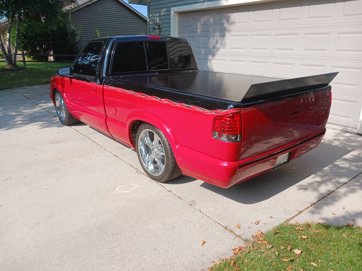 Chevrolet-s10-super-sport-pickup-1994-custom-3