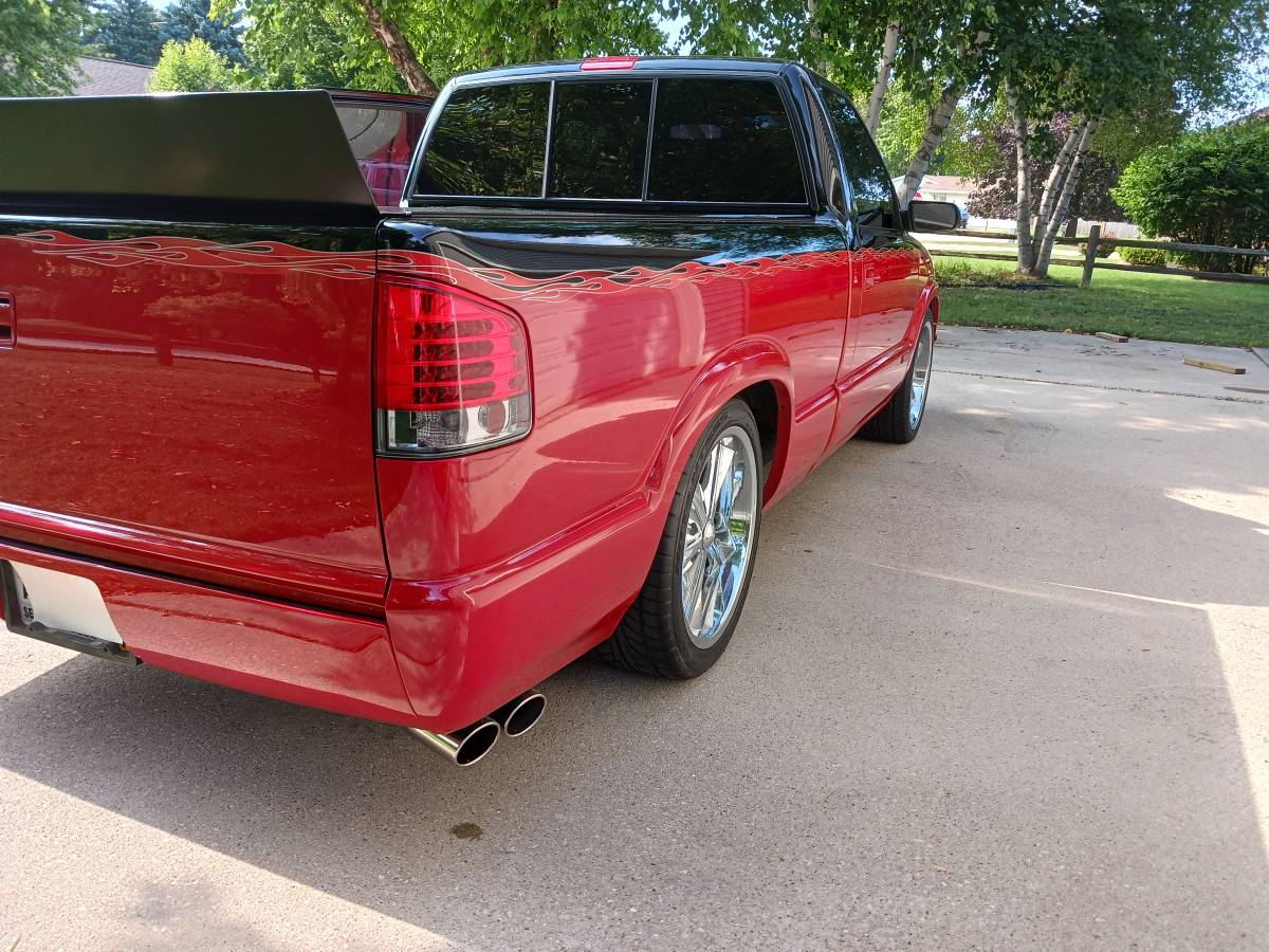Chevrolet-s10-super-sport-pickup-1994-custom-5