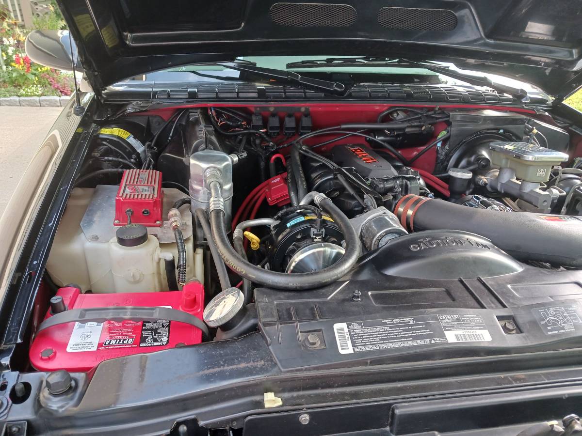 Chevrolet-s10-super-sport-pickup-1994-custom-8