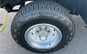 Chevrolet-scottdale-10-4x4-1975-green-16