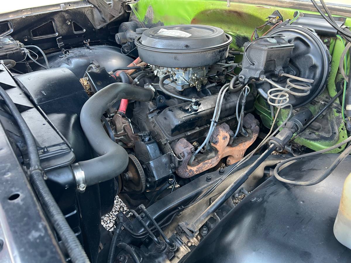 Chevrolet-scottdale-10-4x4-1975-green-17