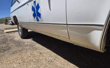 Chevrolet-scottsdale-1978-white-8