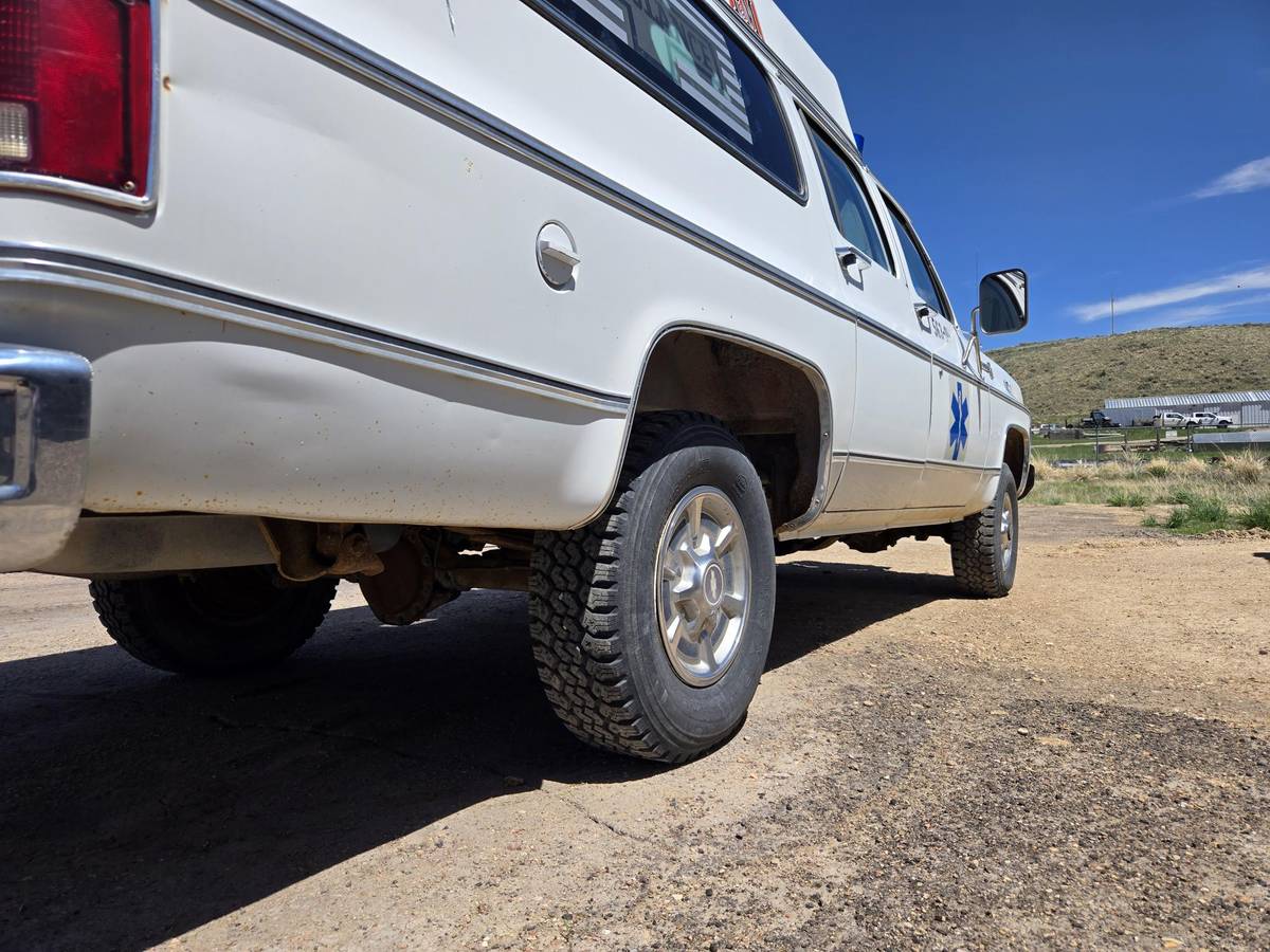 Chevrolet-scottsdale-1978-white-9