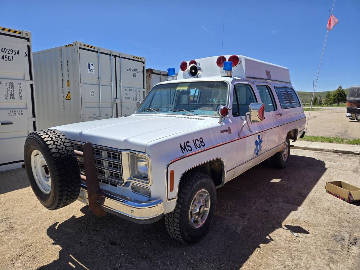 Chevrolet-scottsdale-1978-white