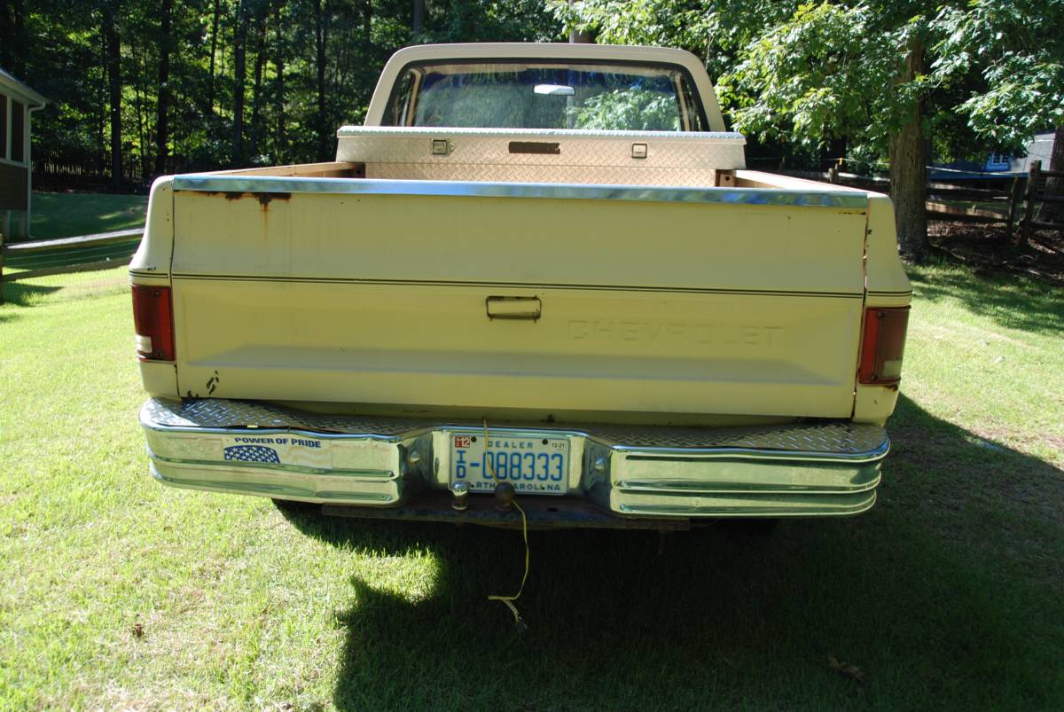 Chevrolet-scottsdale-1984-14