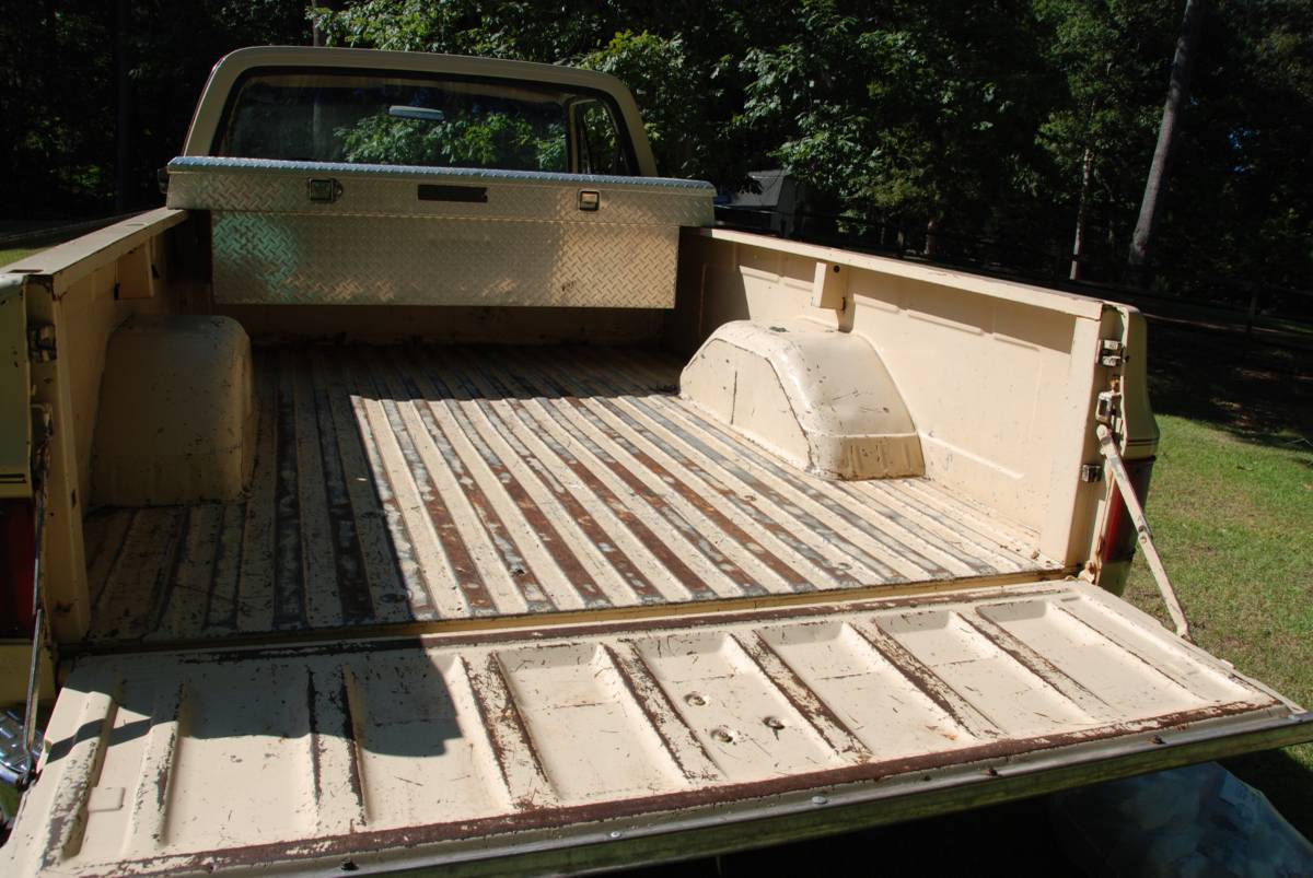 Chevrolet-scottsdale-1984-56