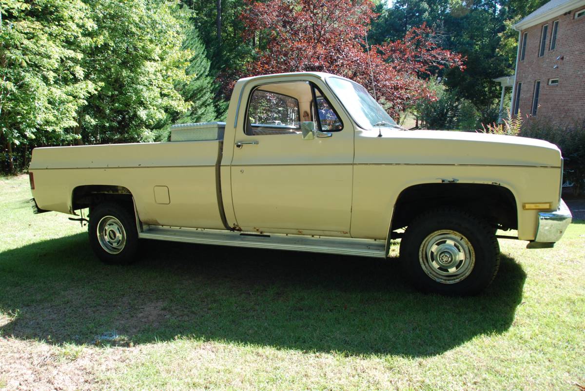 Chevrolet-scottsdale-1984-6