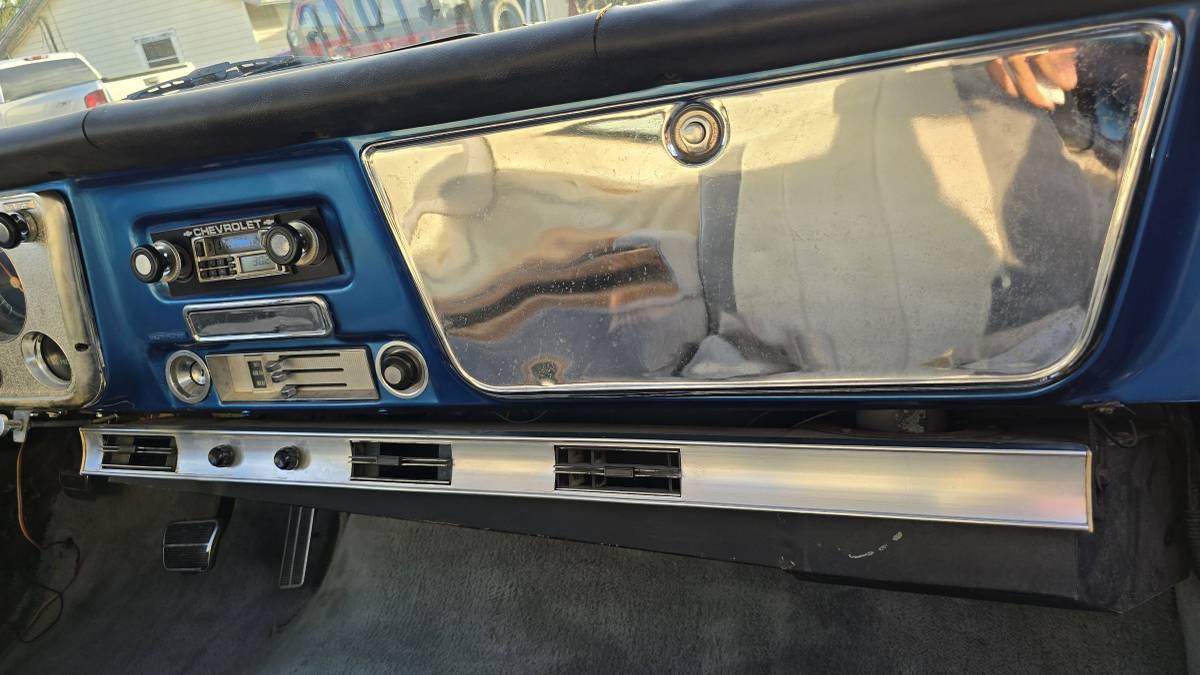 Chevrolet-silverado-1500-1969-blue-12