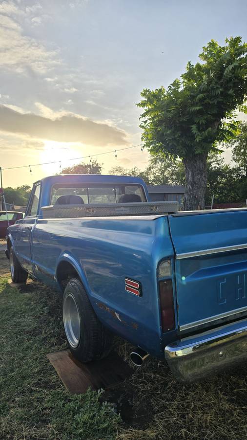 Chevrolet-silverado-1500-1969-blue-16