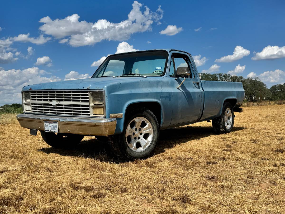 Chevrolet-silverado-1500-1983-12