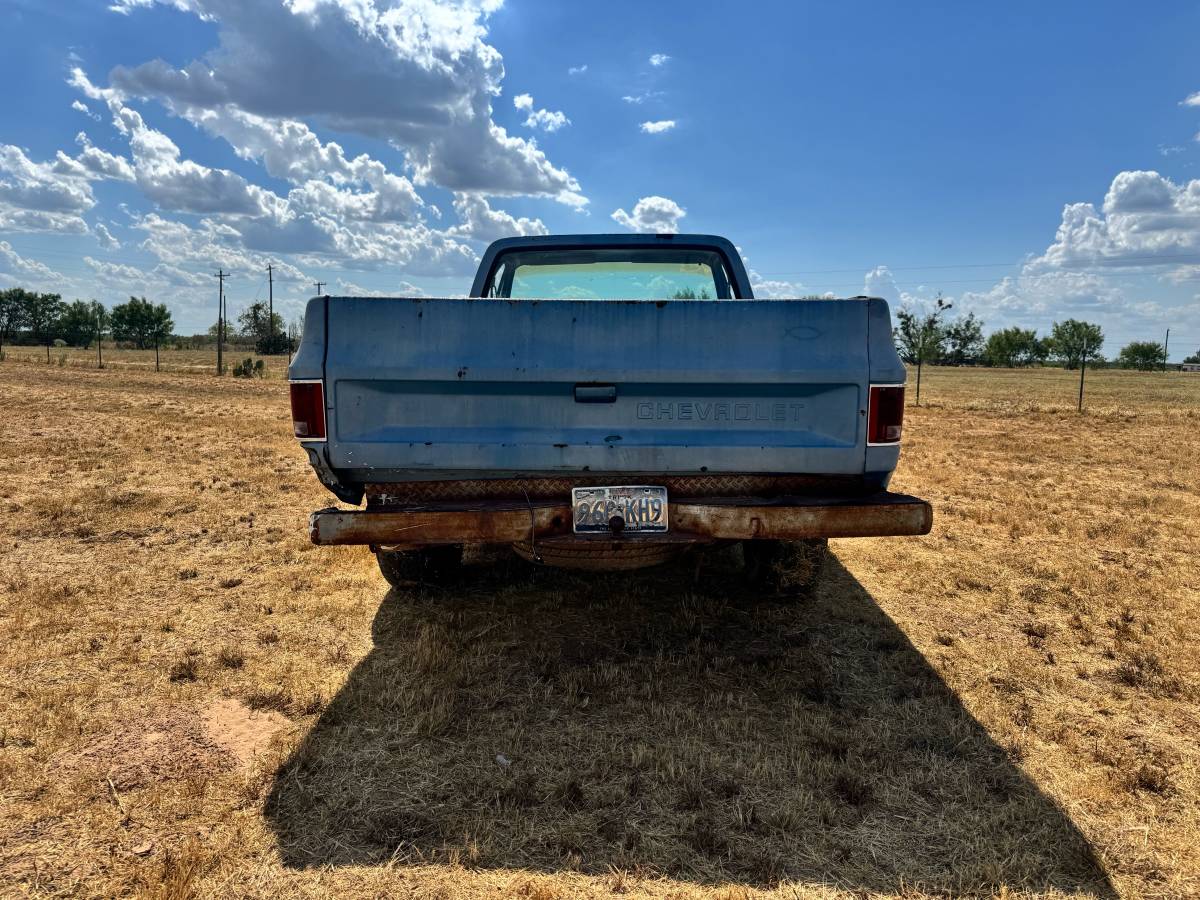Chevrolet-silverado-1500-1983-4